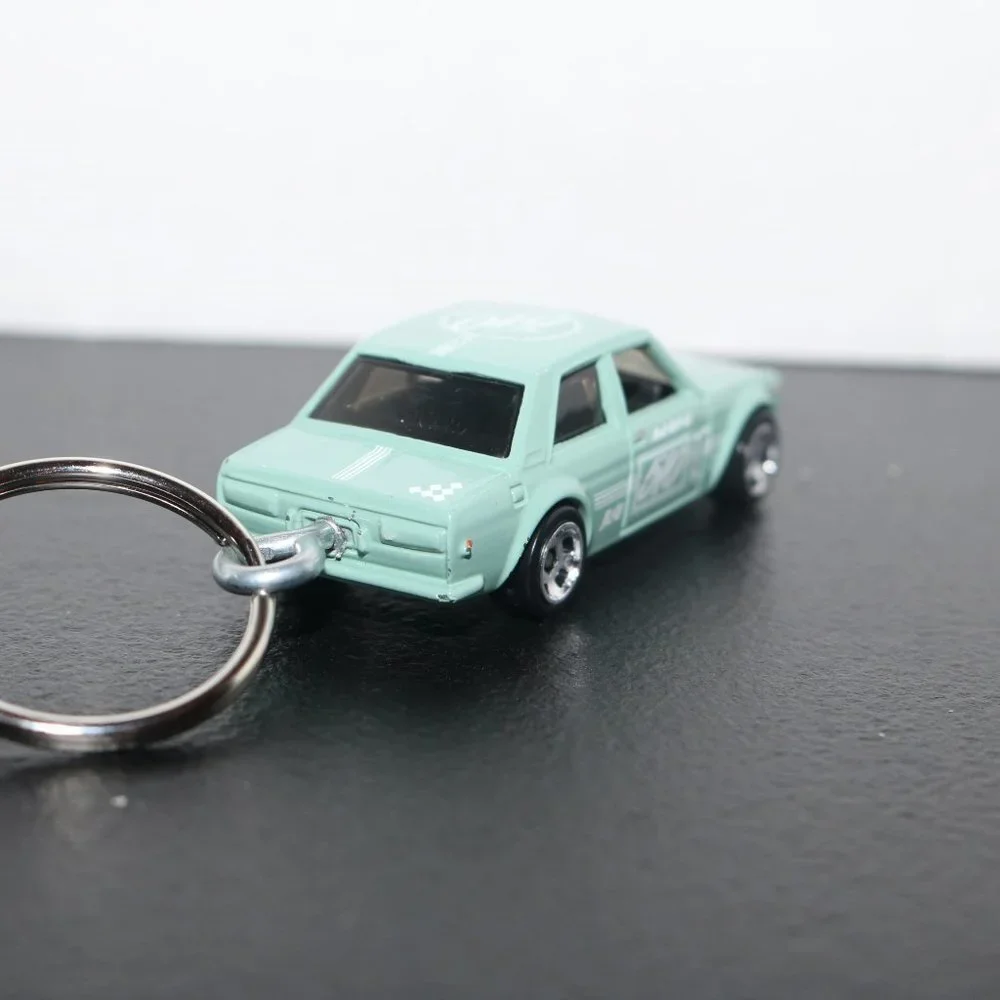 Hot Wheels J-Imports 71 Datsun 510 CUSTOM keychain